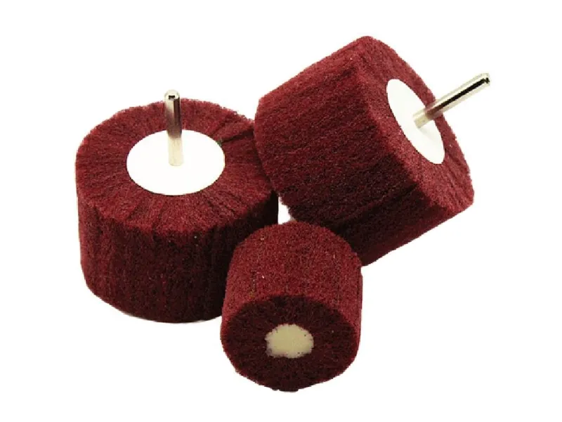 F&auml;cherschleifer aus Vliesstoff mit Welle