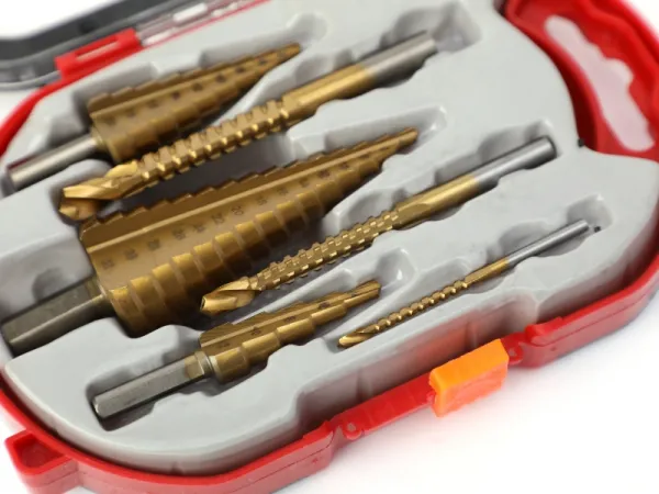 6-teiliges Stufenbohrer- und Sägezahnbohrer-Set