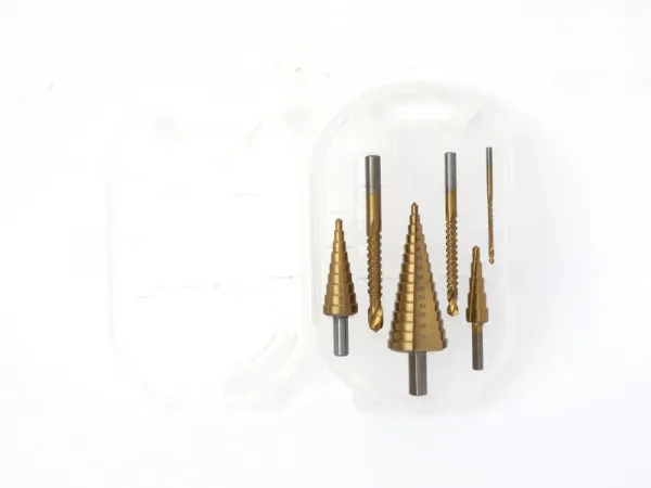 6-teiliges Stufenbohrer- und Sägezahnbohrer-Set