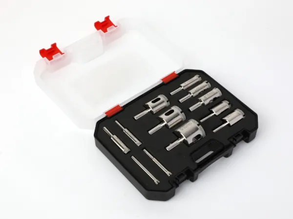 12-teiliges Wandlochsägen-Set