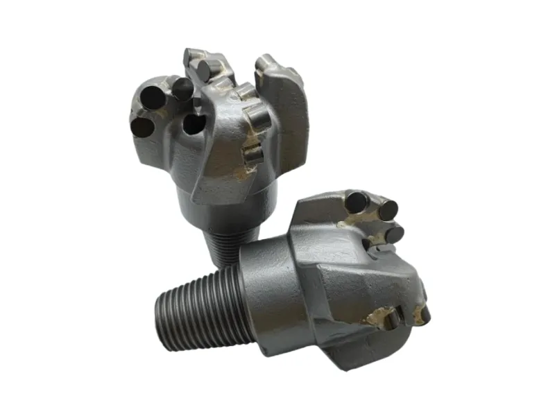 Vierfl&uuml;gel-Bogen-PDC-Mei&szlig;el