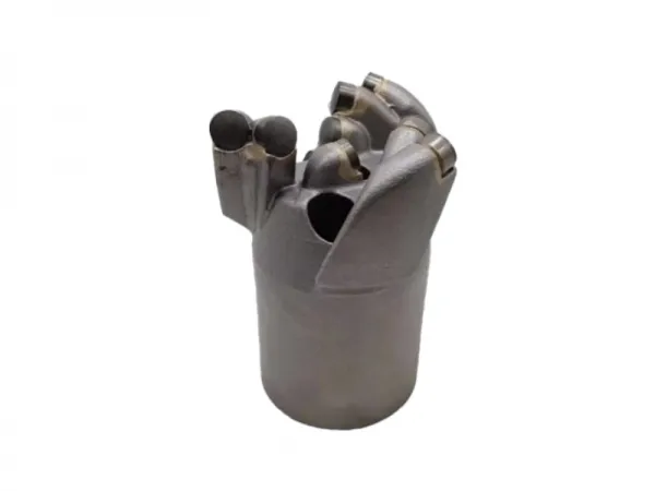 Spiralförmiger Dreiflügel-Einbaubohrer